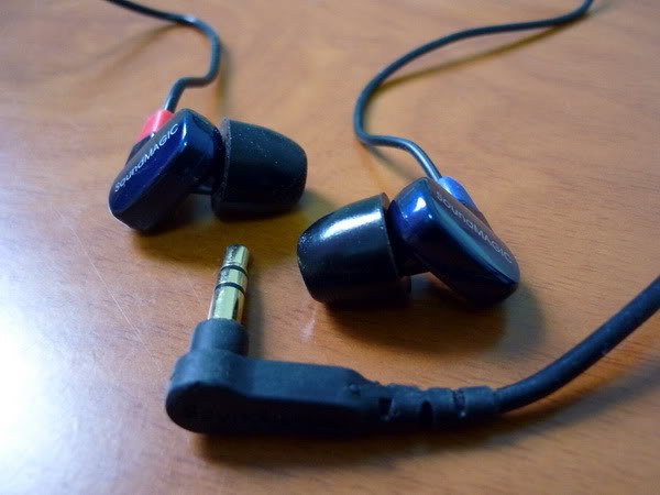 ขาย หูฟัง Soundmagic PL50 หูฟังแบบ BA Balance Amarture Driver ตัวแรกของ Soundmagic ที่ลื่นหูฟังสบาย เสียงย่านสูงชัดเจน กลางก็เด่น เบสก็มี ครบเครื่องทุกแนวเพลง