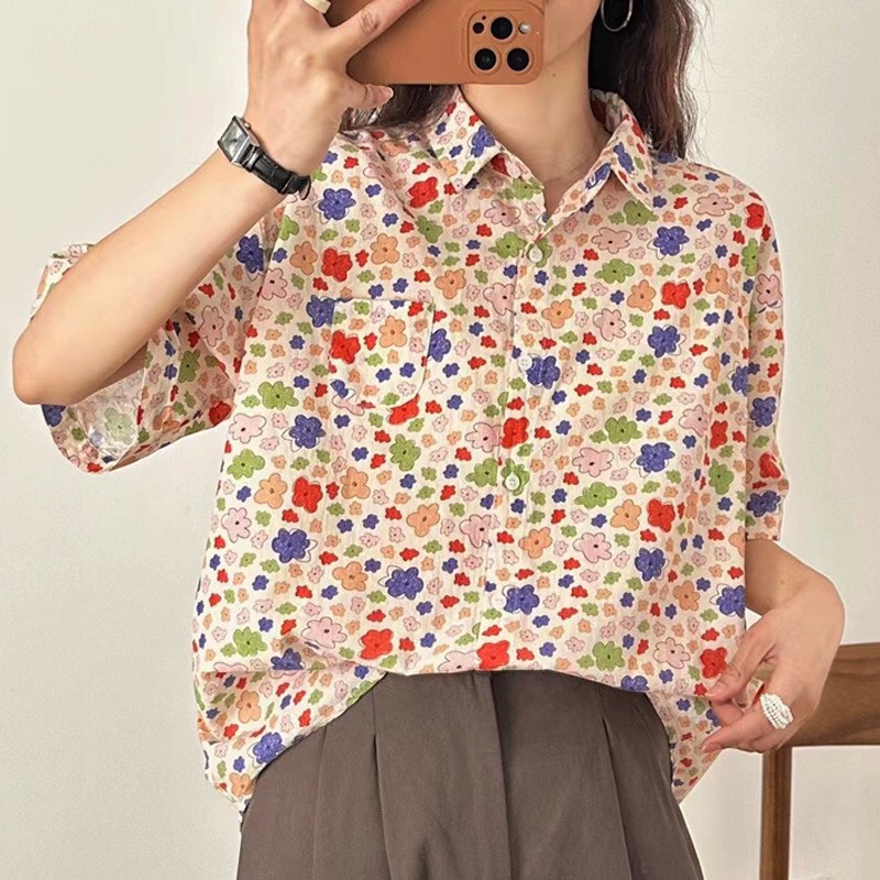 เสื้อผ้าคอตตอนลายดอกไม้แต่งกระเป๋า