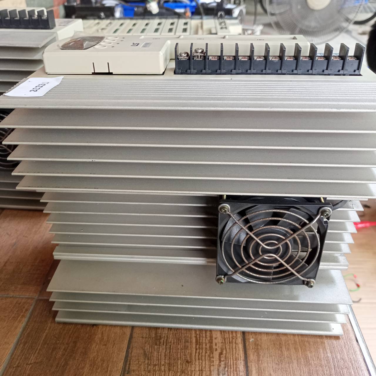 APD-VS50EN SERVO DRIVE " LS "