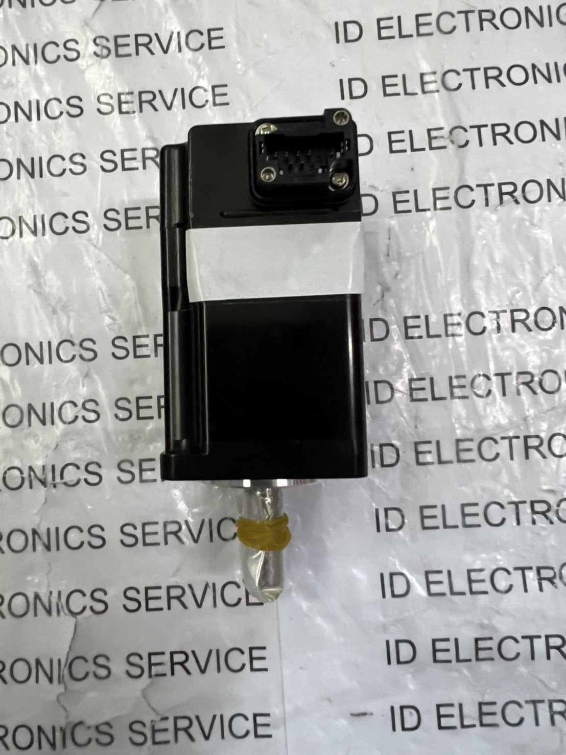 SGM7J-01AFA61 SERVO MOTOR " YASKAWA "