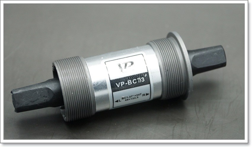 กระโหลกจานแบร์ลิ่ง VP ,BC73(กะโหลกเหลี่ยม)(โปรดระบุขนาดตรงหมายเหตุ)