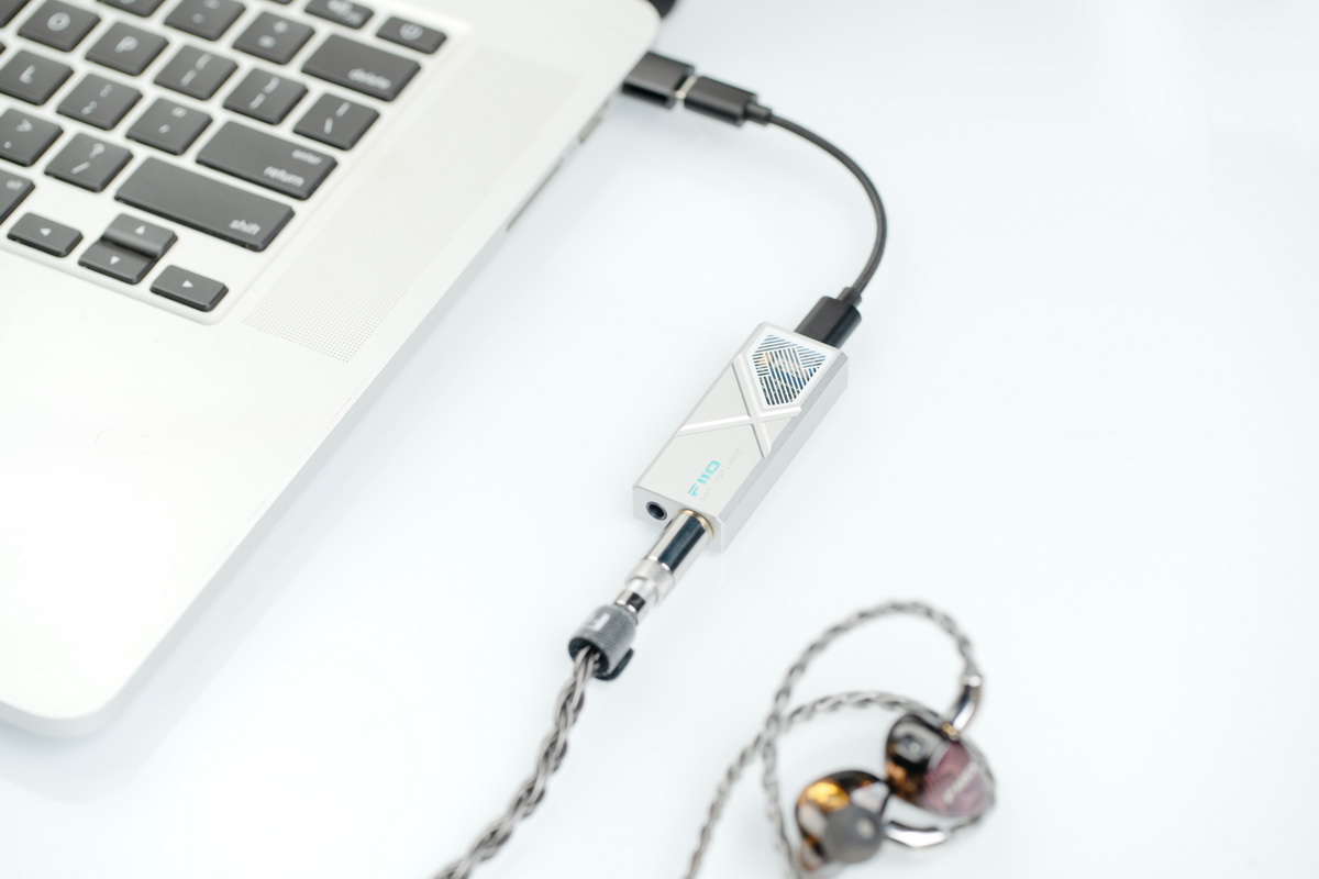 FiiO KA13 DAC/AMP พกพา ชิป Dual DACs + Dual Op-Amps รองรับ Hi-Res ประกันศูนย์ไทย