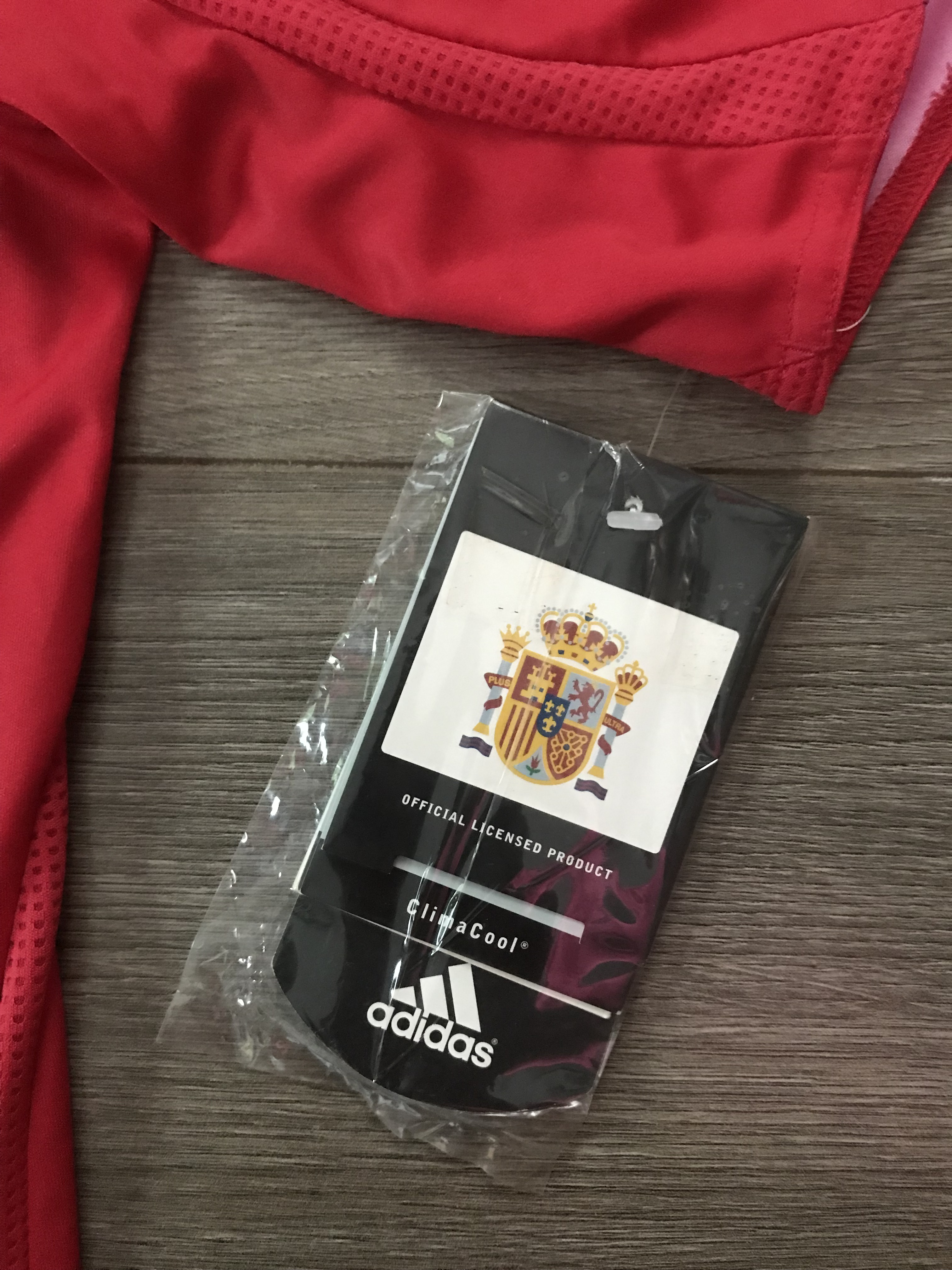 เสื้อฟุตบอล #9 เฟร์นานโด ตอร์เรส ทีมชาติสเปน ชุดเหย้า ชุดลุยศึกฟุตบอลโลก 2006 ใหม่ 2XL-Size / #9 TORRES SPAIN Football Shirt Home Kit World Cup 2006 Jersey NEW 2XL-Size
