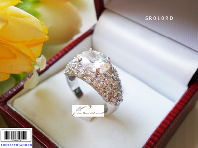 SR010RD แหวนเงินแท้ หรูหรา ดูไฮโซ ดูดีมากๆๆ เหมือนของจริงสุดๆๆ เพชรแวววาวระยิบระยับ เพชรตรงกลางเพชร CZ รูปไข่ 8*9 มม รับประกันความสวย