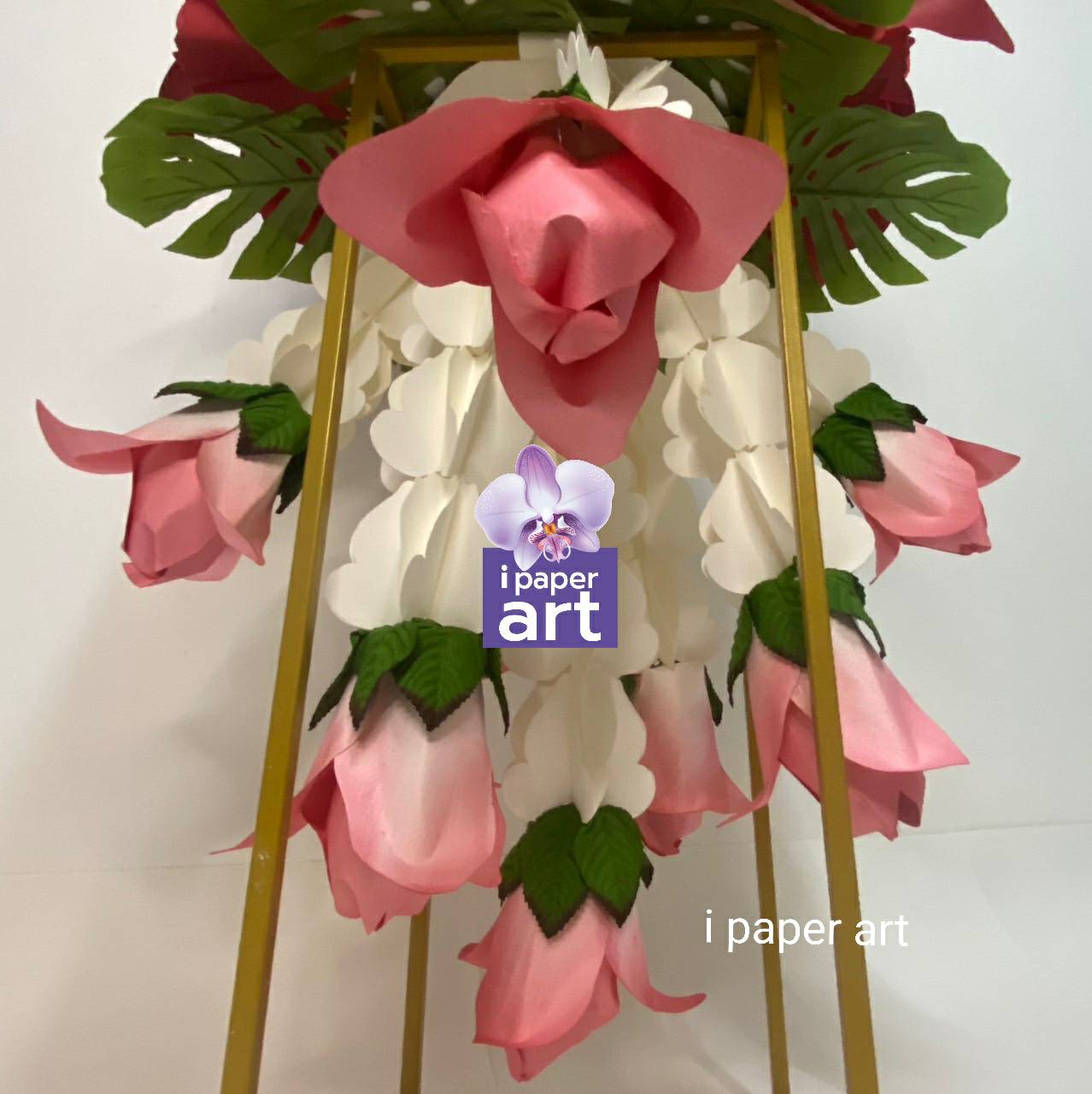 พุ่มสักการะ-แท่นมาลัยใหญ่ สินค้าไทย งานปราณีต | ประดับสถานที่ พิธีการ | สูง 140 ซม. กว้าง 60 ซม.