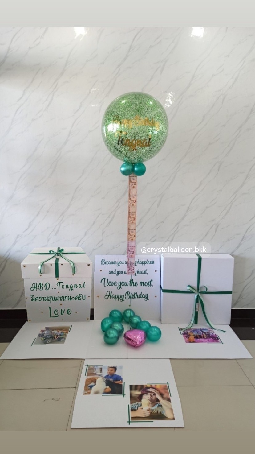 Surprise Box กล่องเซอร์ไพรส์ ดึงเงิน สำหรับสายเปย์ Bubble ขนาด 24" กลิตเตอร์สีเขียว พร้อมตกแต่ง สามารถใส่เงินได้ (ราคายังไม่รวมธนบัตร) ดึงเงินตามแบบสามารถใส่รูปได้ 4 ใบ สามารถเปลี่ยนสีลูกโป่ง/เปลี่ยนข้อความได้