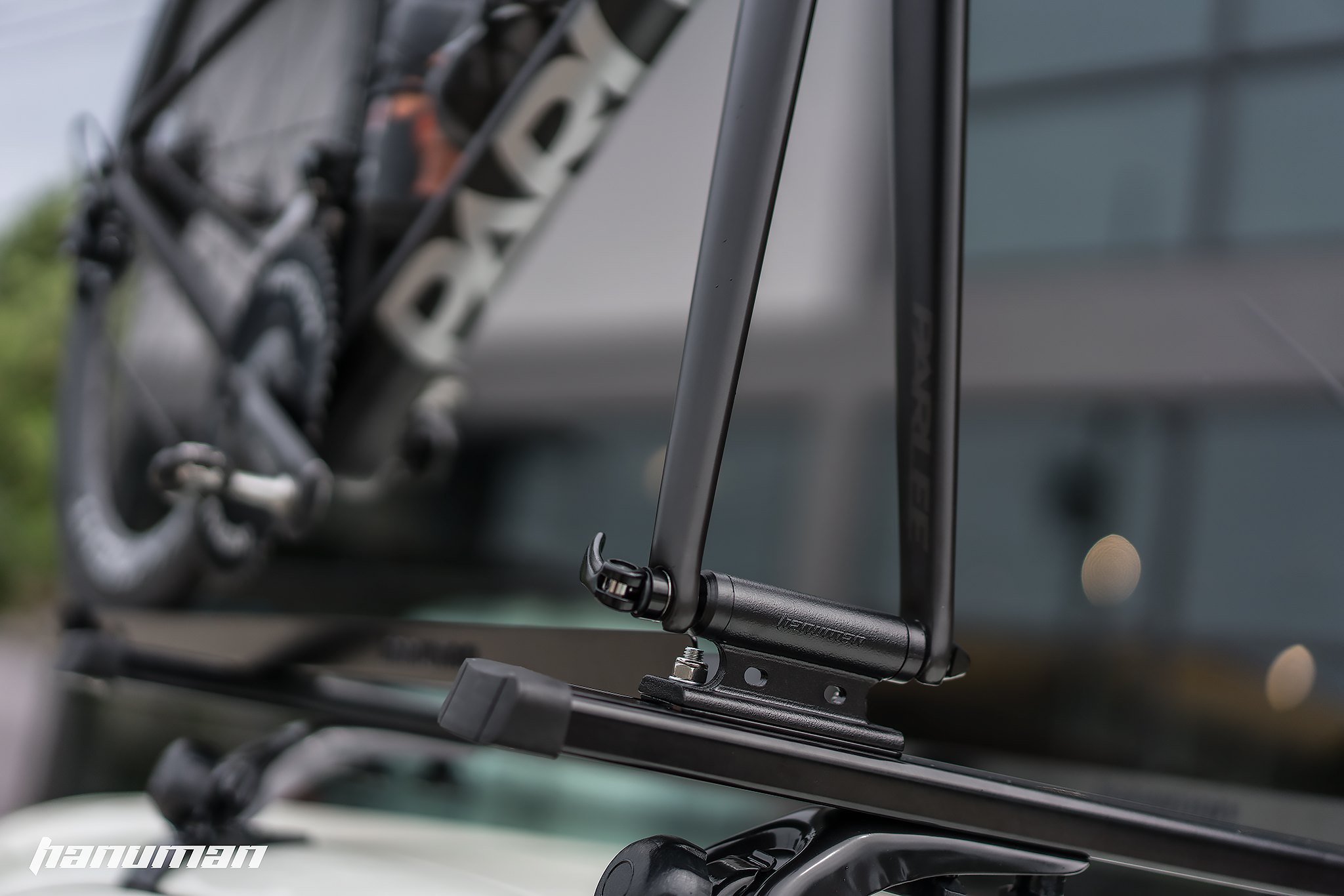 แร็คบรรทุกจักรยาน Hanuman rack C01, Car Bike Rack สำหรับบรรทุกรถจักรยานบนหลังคา ไม่มีแร็คจับตัวรถ (คานอลูมิเนียม 2 เส้น + ตัวจับหลังคา 4 มุม) **แยกรุ่น**