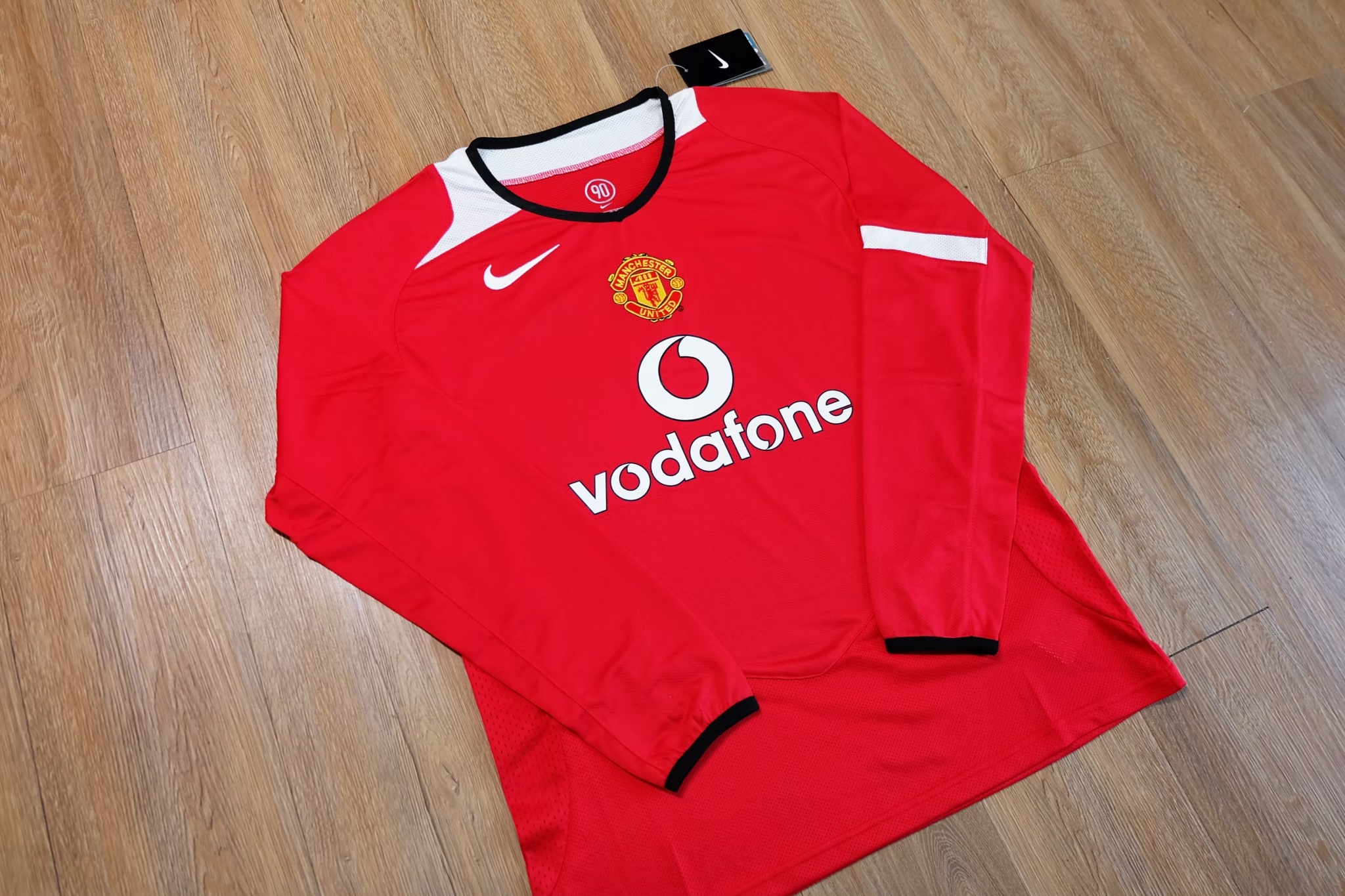 Manchester United 2004/06 Vintage Jersey เสื้อฟุตบอลแมนยูย้อนยุค AIG