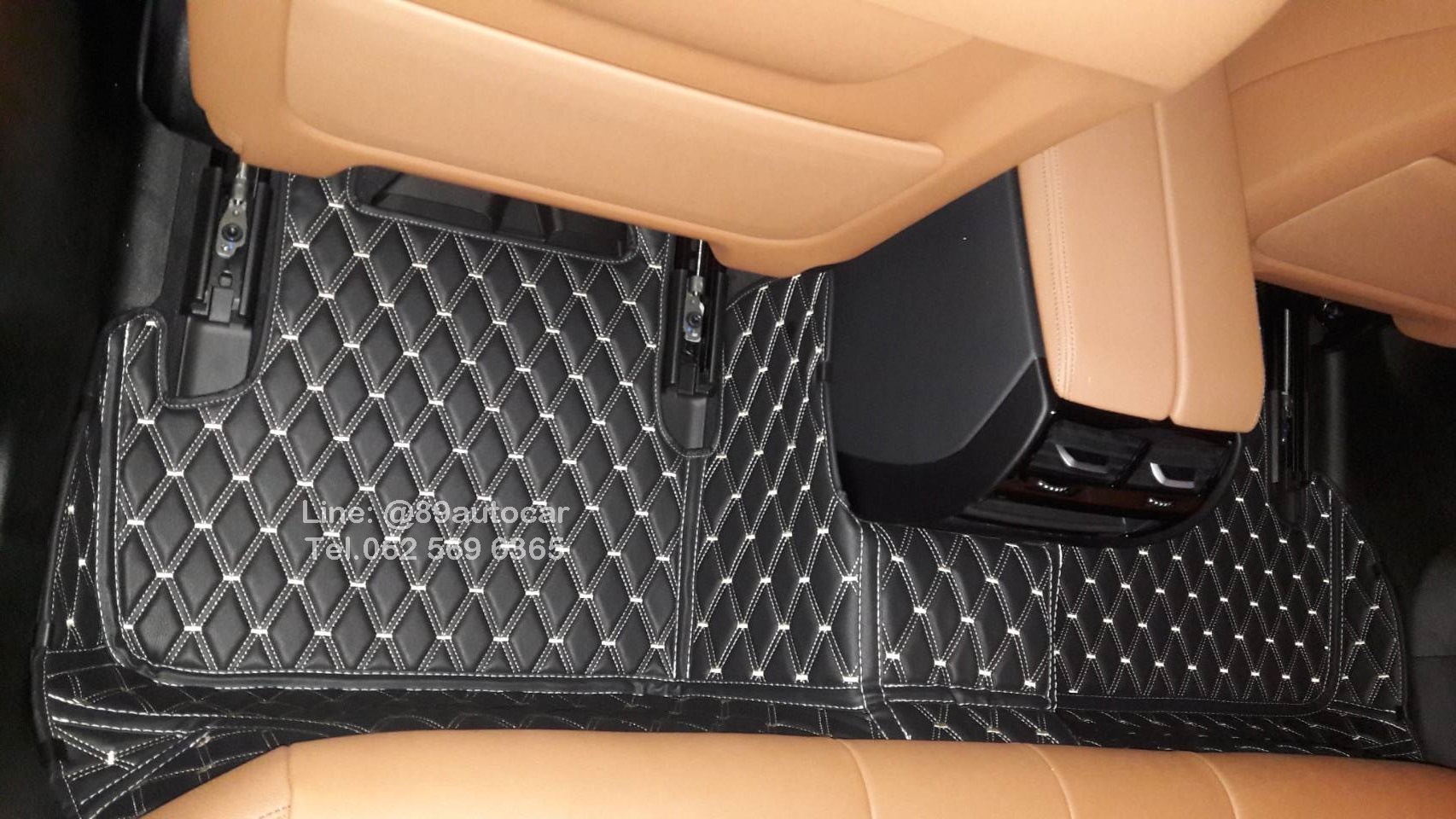 BMW 520d G30 ปูพรมVVIP สีดำด้ายทอง + ท้ายเก็บของ