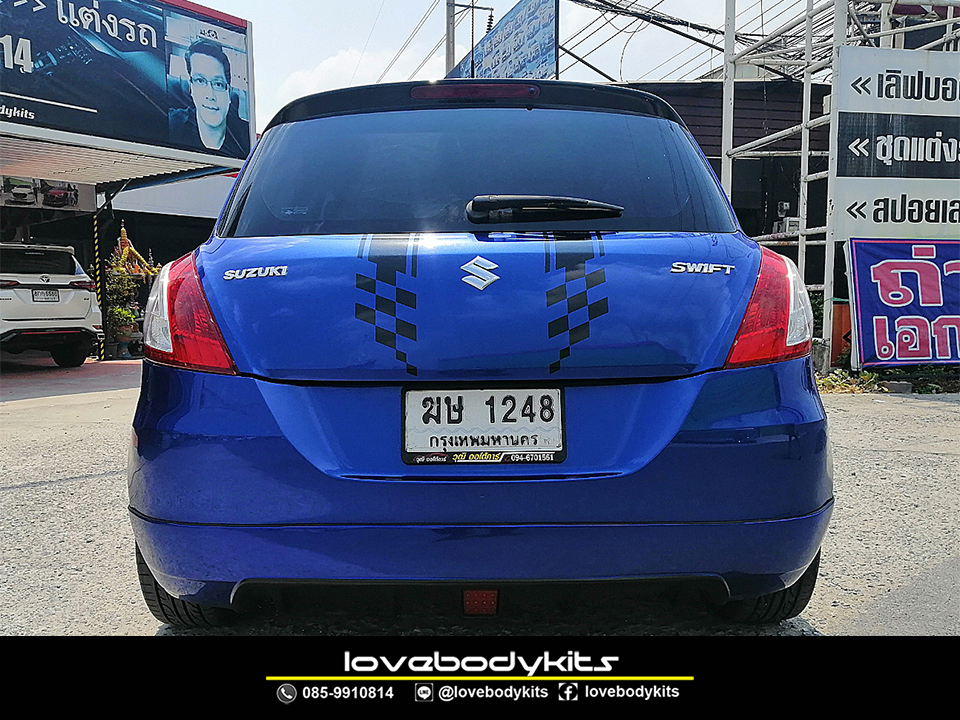 ชุดแต่ง SCRIT : SWIFT 2012