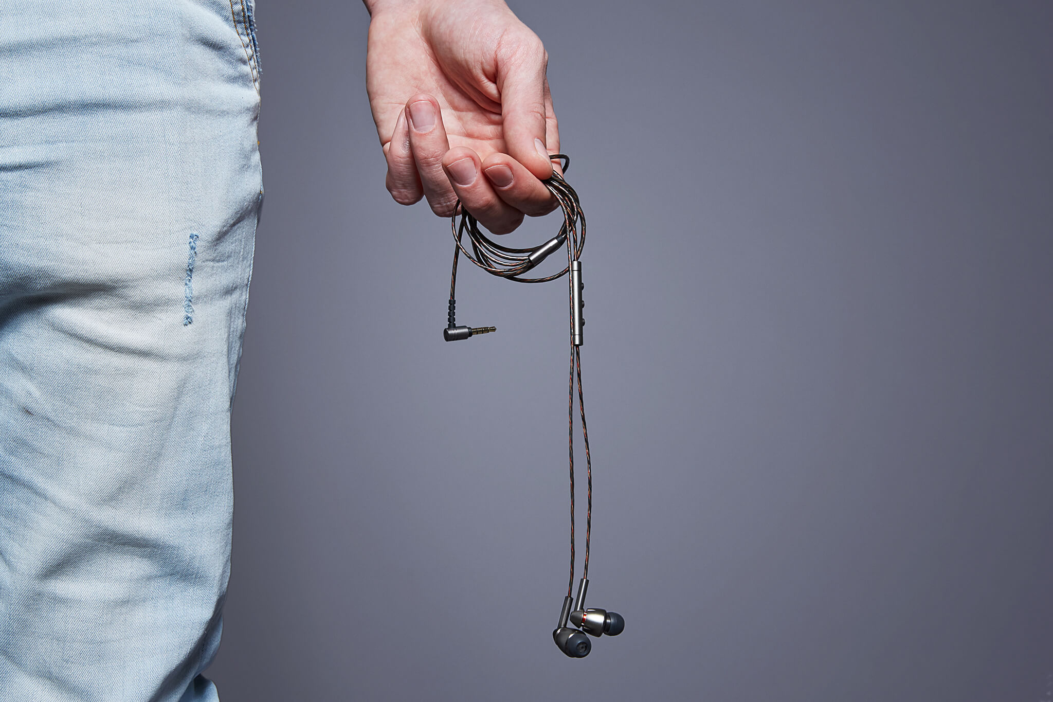 ขาย 1MORE Quad Driver สุดยอดหูฟัง Hybrid 4 ไดรเวอร์ 3BA + 1Carbon Dynamic ตัว Top ระดับ HiFi