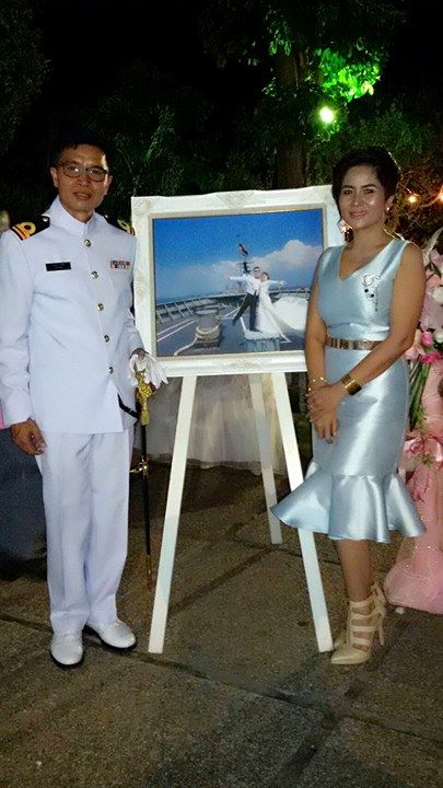 พร้อมเช่า ราตรีสั้น ชุดเดรสคอปาด ระบายหางปลา สีฟ้า