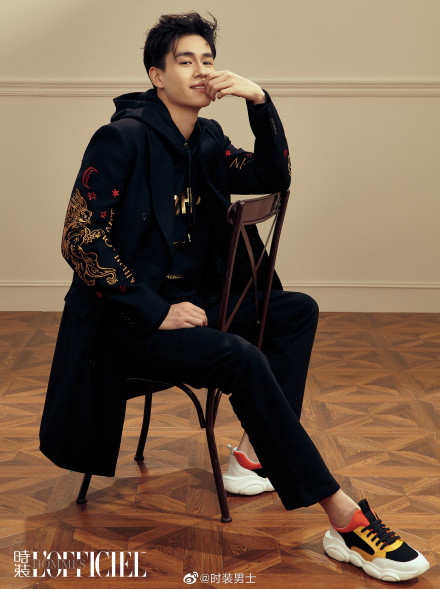 นิตยสาร L‘OFFICIEL HOMMES หูอี้เทียน ฉบับเดือน พ.ย. 19