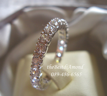 BR515RD+++แหวนแถวเพชรล้อมวง++ดูดี มากๆๆๆ แหวนแถววงนี้สวยจริงๆนะคะ เป็นแหวนทรงที่ทันสมัยมากๆๆ ไม่มีout เลย สวยหรูด้วยเพชรล้อมรอบวง ฝังหนามเตยไม่ใหญ่มาก