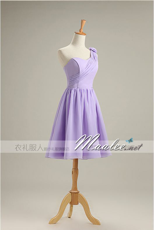 พร้อมส่ง ชุดราตรีสั้น ชุดเพื่อนเจ้าสาว สีม่วงอ่อน Lavender Lv-001D