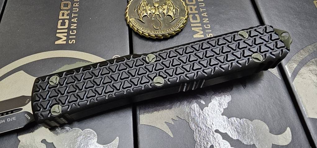 MICROTECH TRI-GRIP ULTRATECH "EKNIVES EKCLUSIVE" OD GREEN CERAKOTE OTF KNIFE 3.4" DAGGER