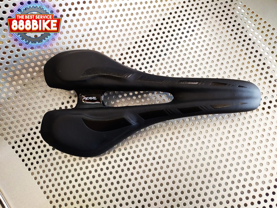 เบาะจักรยาน Pearl ZERO Saddle ราง co-mo สีดำขาว 140mm.