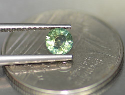 พลอยมรกตบางกะจะ 0.39 กะรัตพลอยไทย