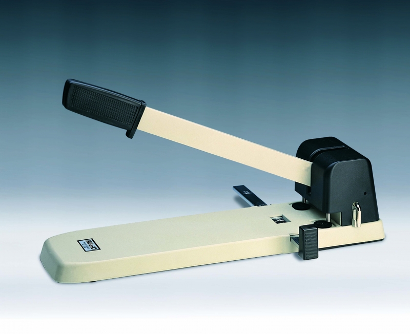 เครื่องเจาะกระดาษ 2 รู รุ่น 9330 (เจาะ 2 รู)