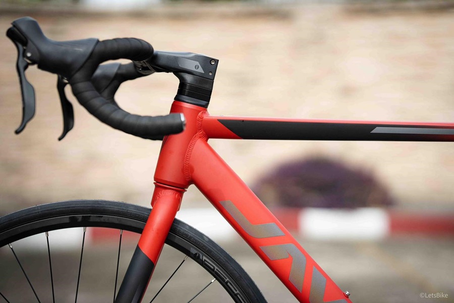 จักรยานเสือหมอบ JAVA RONDA DISC เฟรมอลู เกียร์ Shimano Sora2*9sp, แฮนด์ Integrated 700c 2022