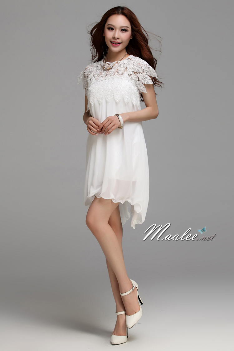 พร้อมส่ง ชุดเดรสสั้น ลูกไม้สีขาว ผ้าชีฟองชายย้วย ทรงผีเสื้อ (ฟรีไซส์)