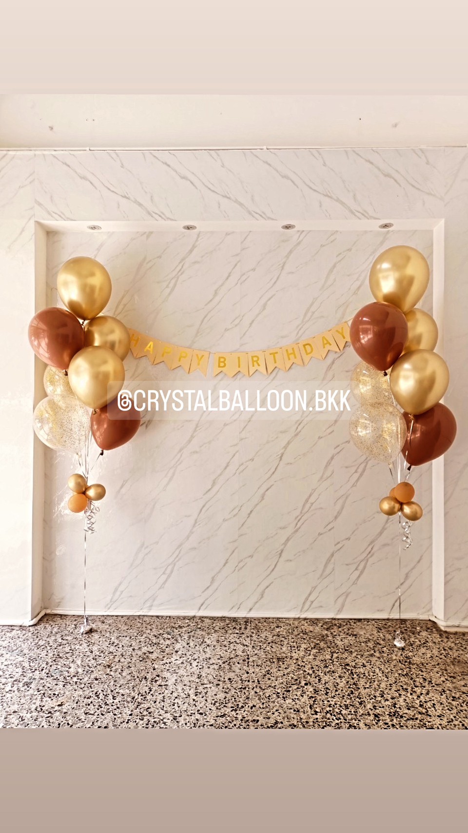 ลูกโป่ง วันเกิด ช่อลูกโป่ง ช่อ 7 ลูก 2 ช่อ พร้อม ป้ายธง Happy Birthday 1 ชิ้น พร้อมตกเเต่ง สามารถเปลี่ยนสีลูกโป่ง/เปลี่ยนสี-ป้ายธงได้