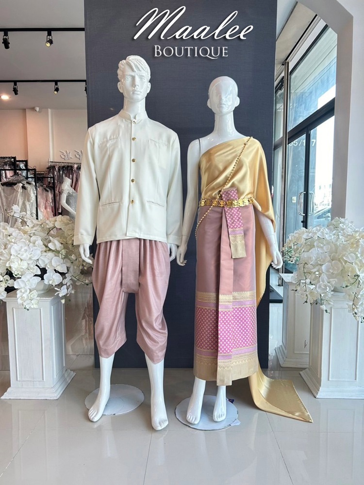 เช่า ชุดไทย ชุดเพื่อนเจ้าสาว ชุดไทยผ้าซิ่นสีเทาส้ม สไบเรียบสีทอง