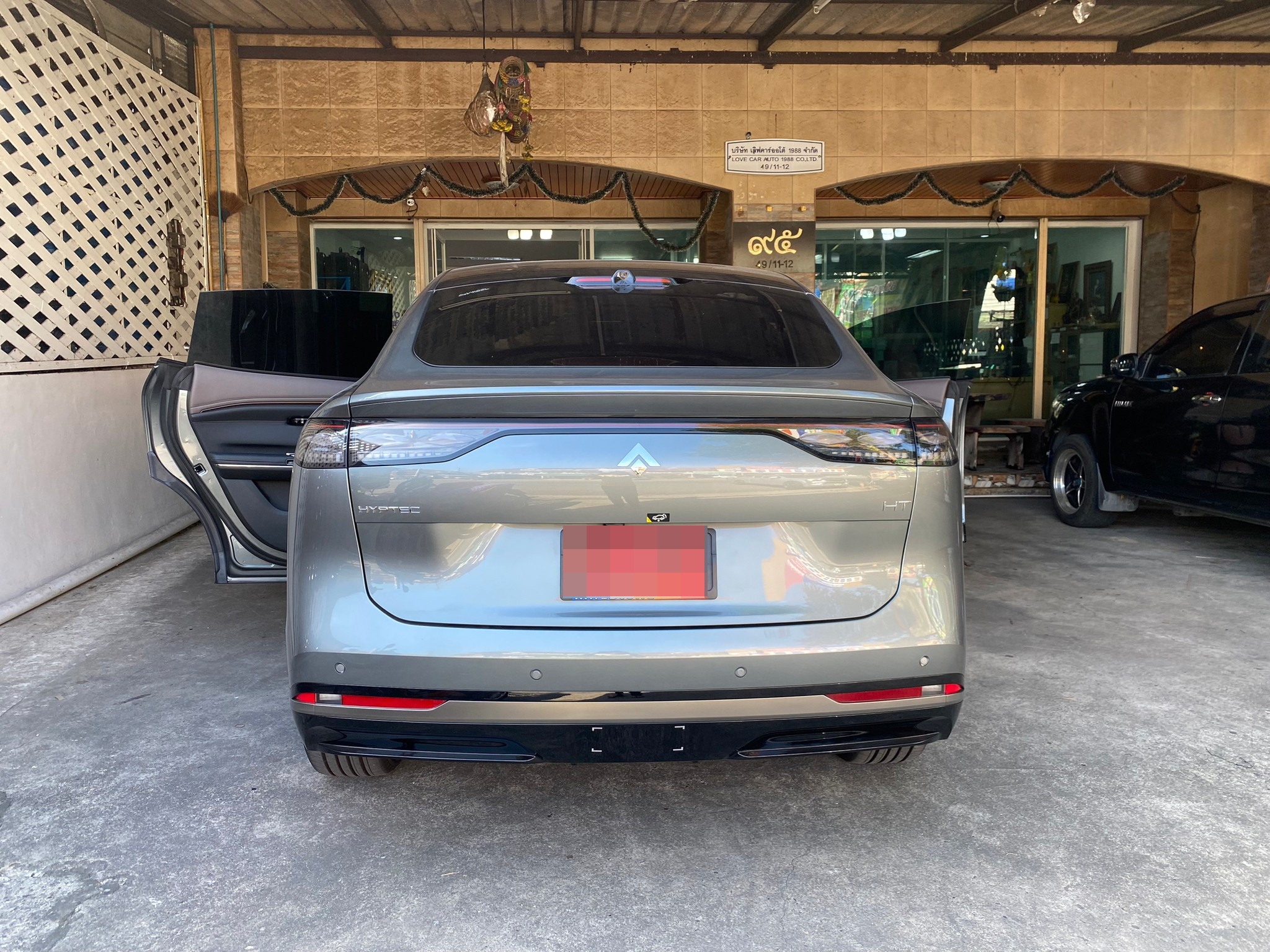 พรมรถยนต์ aion hyptec ht 620 premium ปูพรมVVIP ด้ายคู่ สีเทาด้ายเทา 6 ชิ้น เต็มคัน