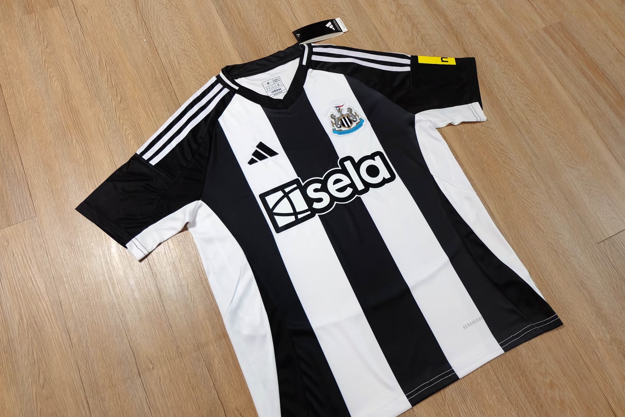Newcastle United Home 2024/25 Jersey เสื้อนิวคาสเซิล ฤดูกาลใหม่