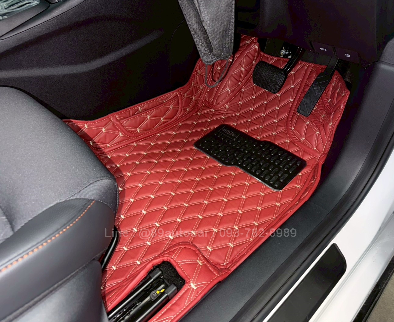 พรมรถ MG3 Hybrid 2025ปูพรมVVIP ด้ายคู่ สีแดงไวน์ด้ายทอง เต็มคัน