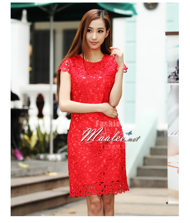 พร้อมส่ง ชุดราตรีสั้น ลูกไม้สีแดง แขนสั้น