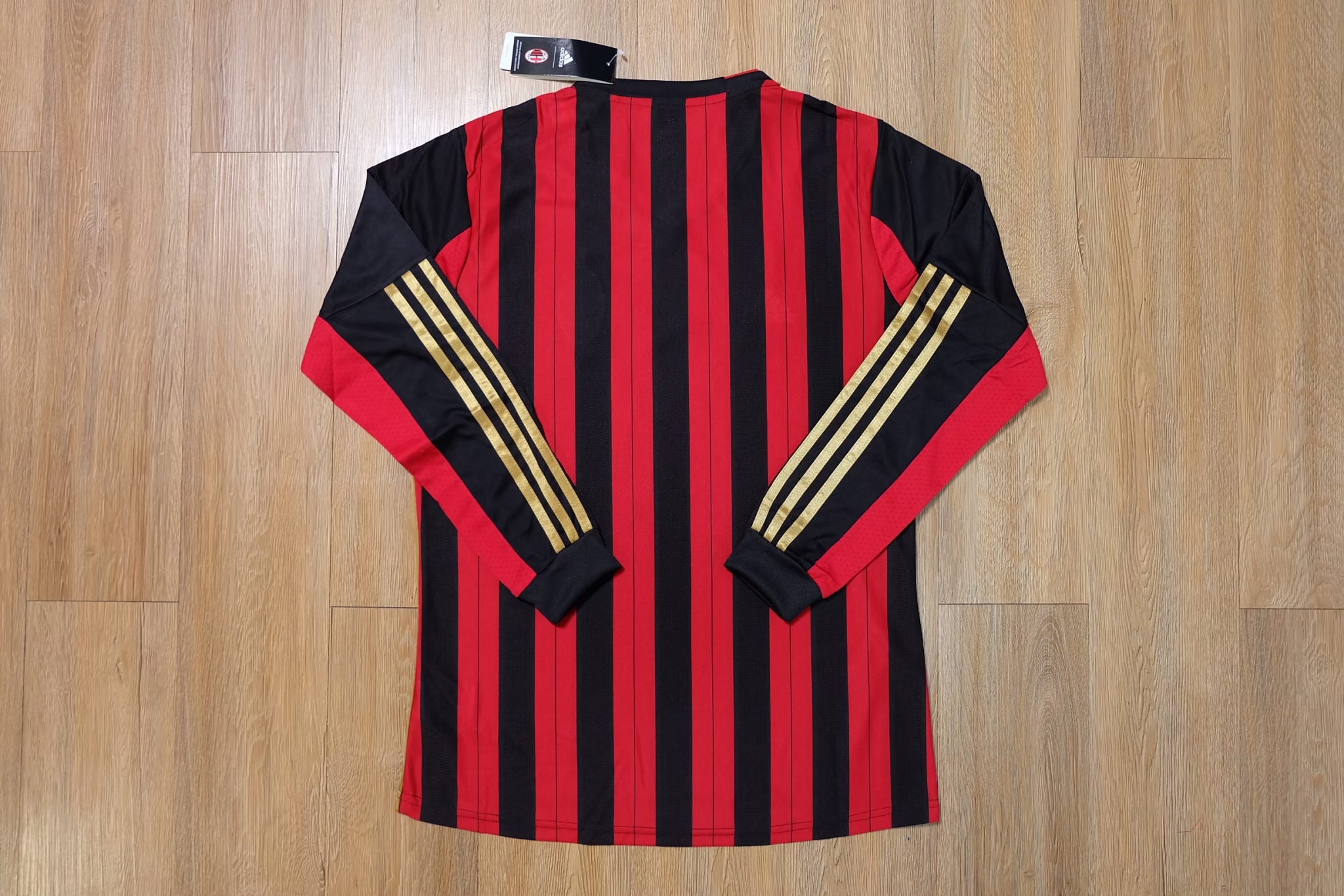 AC Milan 2013/14 Home Vintage Jersey เสื้อบอลย้อนยุคเอซีมิลาน KAKA