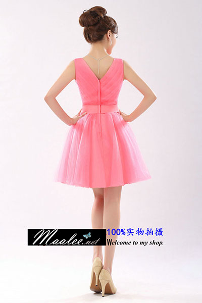 พร้อมส่ง ชุดราตรีสั้น แขนกุด สีชมพู โอโรส คอวี จับจีบผ้าโปร่งสวย แต่งโบว์ที่เอว