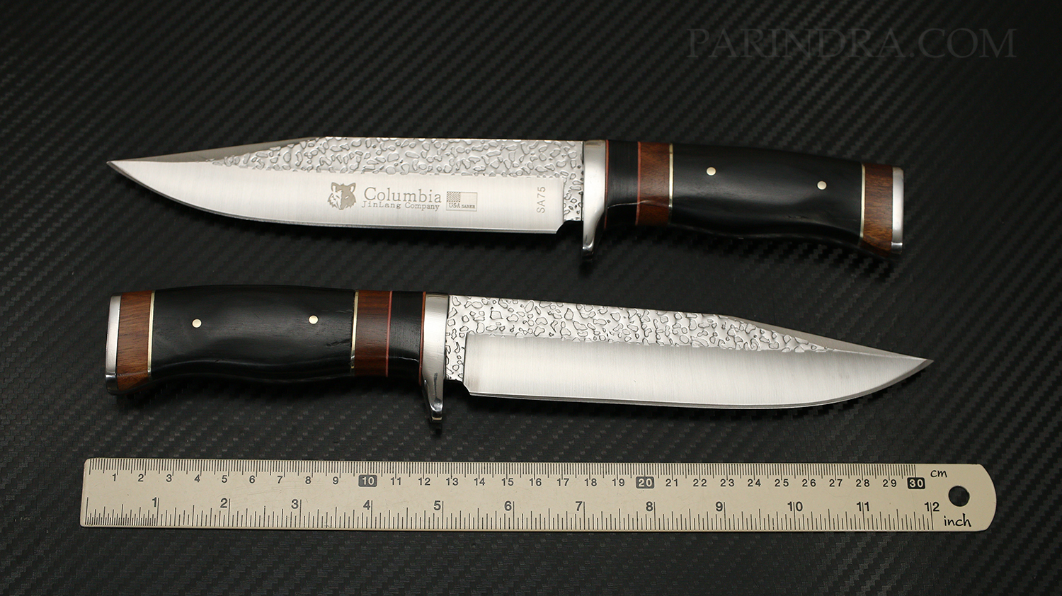 มีดเดินป่า COLUMBIA รุ่น SA75 ด้ามไม้ คมกริบ