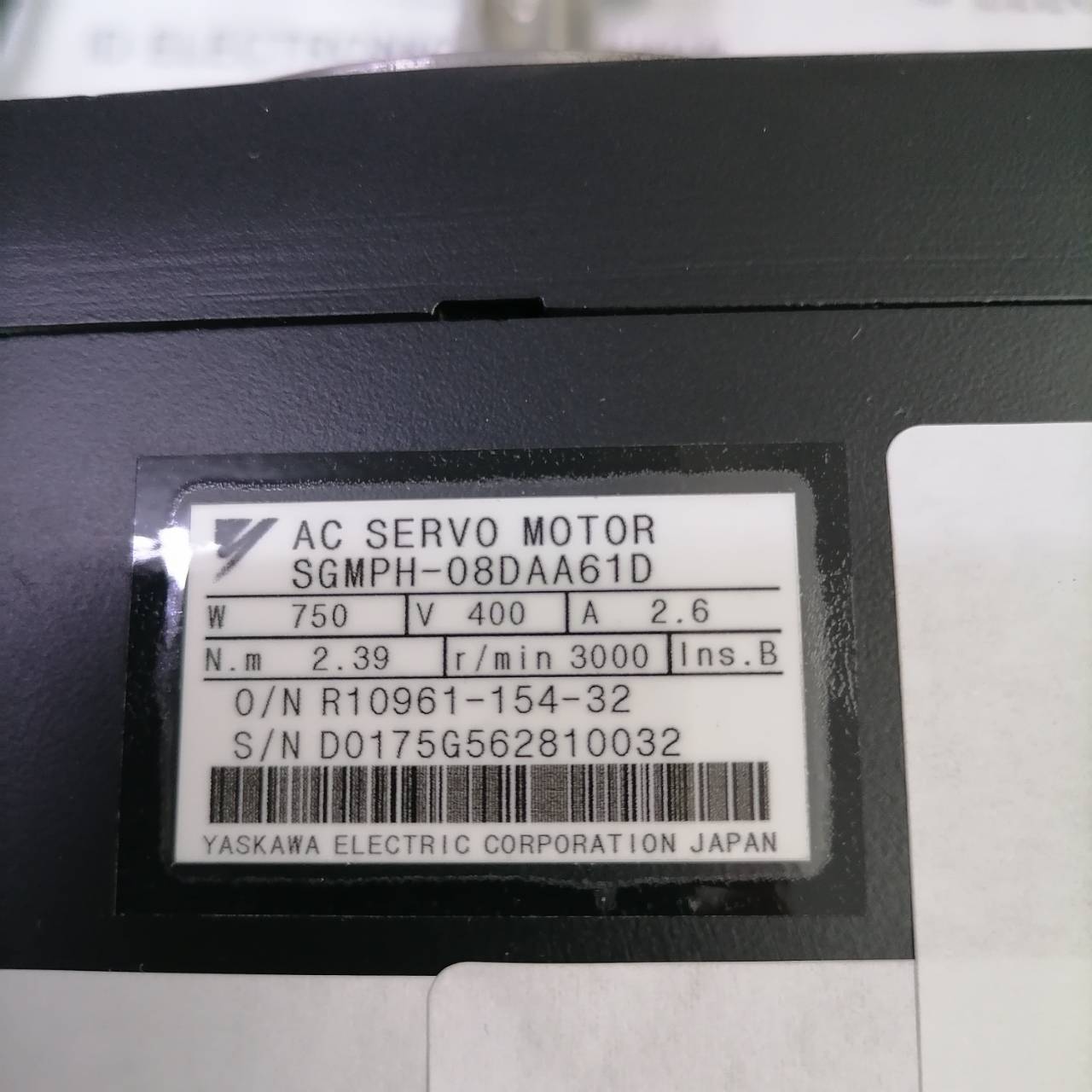 SGMPH-08DAA61D SERVO MOTOR " YASKAWA "