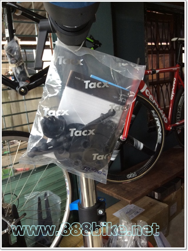แท่นตั้งซ่อมจักรยาน Tacx Spider Prof T3025 Repair Stand