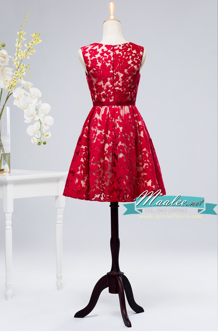 พร้อมเช่า ชุดราตรีสั้น แขนกุด สไตล์สวยหวาน 3มิติ กระโปรงพองนิดๆ สีไวน์แดง (ซิปหลัง)