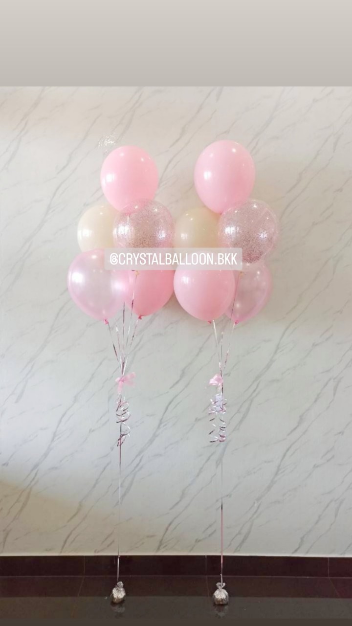 ลูกโป่ง วันเกิดเด็ก ช่อลูกโป่ง ช่อ 5 ลูก 2 ช่อ Theme สีชมพูพาสเทล พร้อมตกแต่ง สามารถเปลี่ยนสีลูกโป่งได้