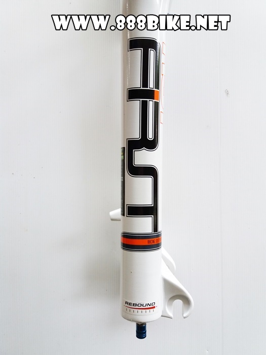 โช๊คลม RST First RST 17, 27.5 ,แกน 32 ยุบ 100มม.,28.6x260, Disk มีสีดำและสีขาว