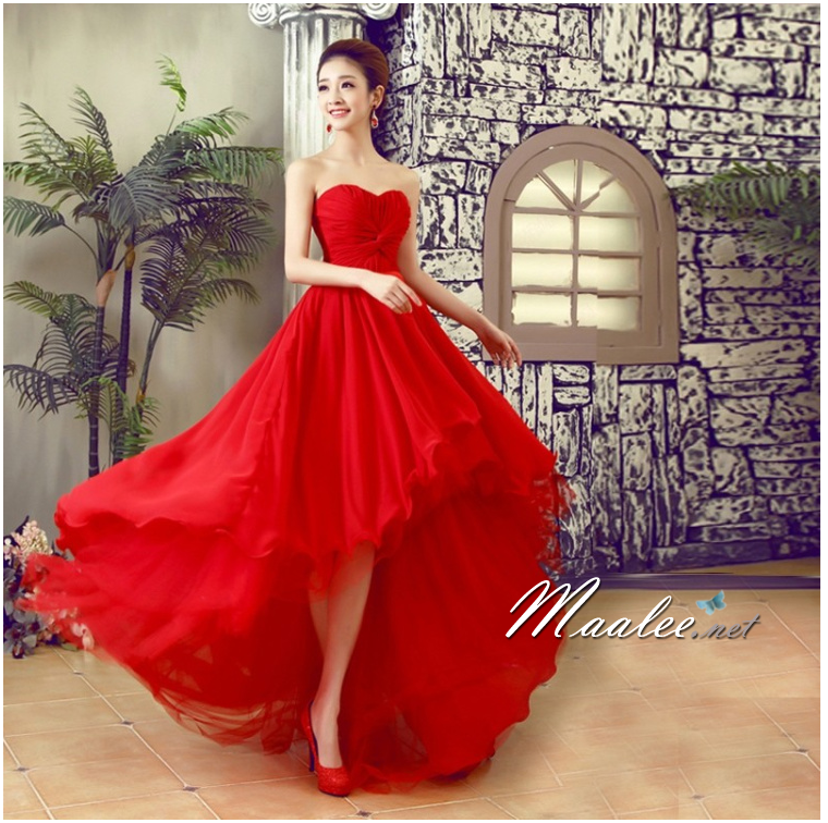 พร้อมเช่า ชุดราตรีสั้น เกาะอก หน้าสั้นหลังยาว คอจับเดรปรูปหัวใจ สีแดง