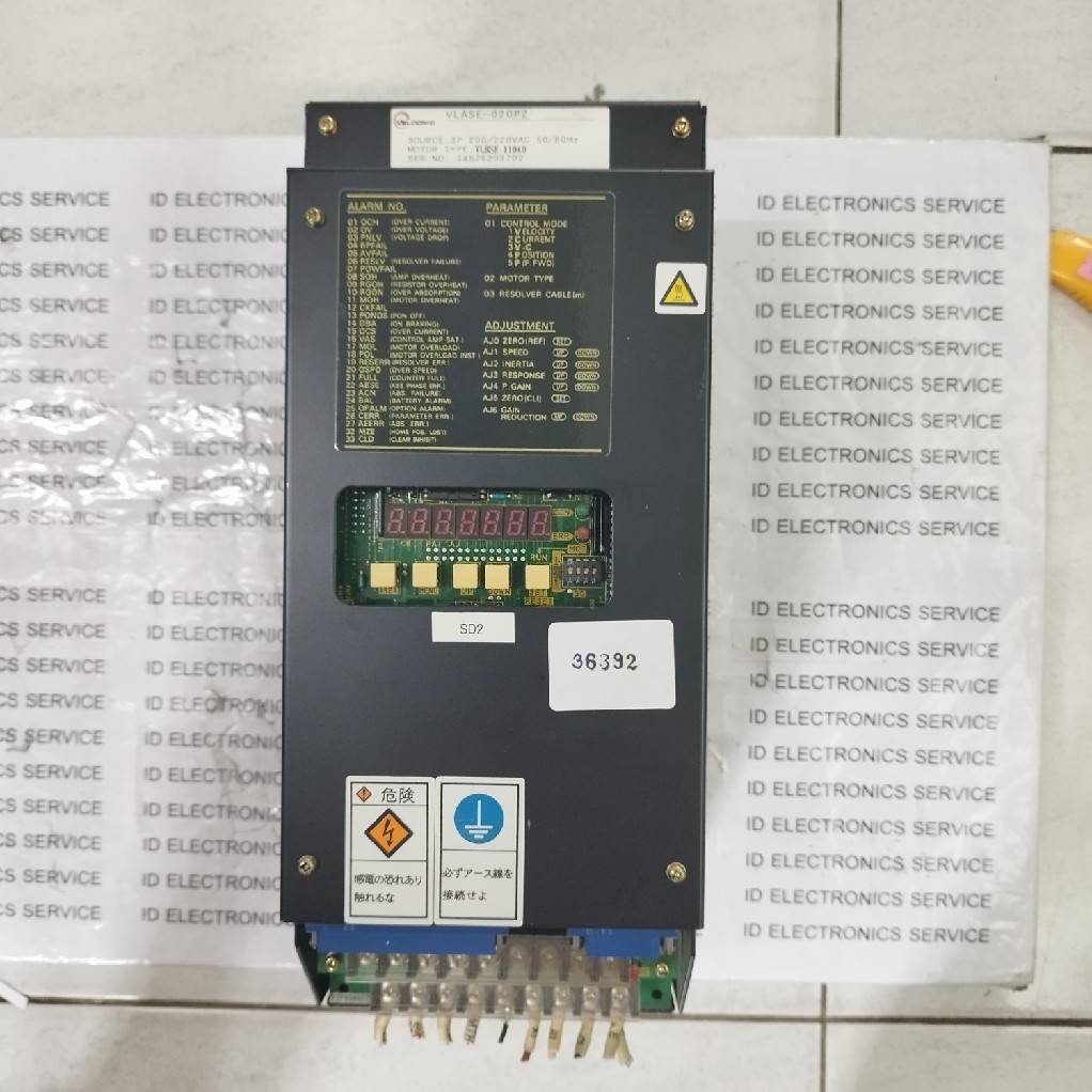 VLASE-020PZ SERVO DRIVE " VELCONIC "