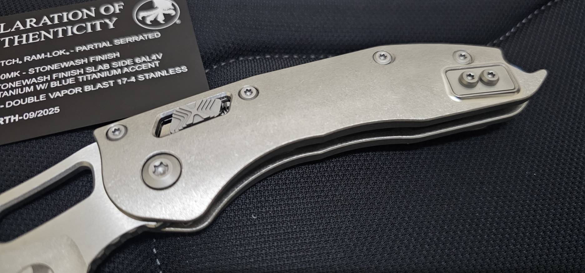 Microtech Stitch Ram-Lok S/E - Stonewashed Titanium - Stonewashed Blade - Blue Accents - Marfione Select