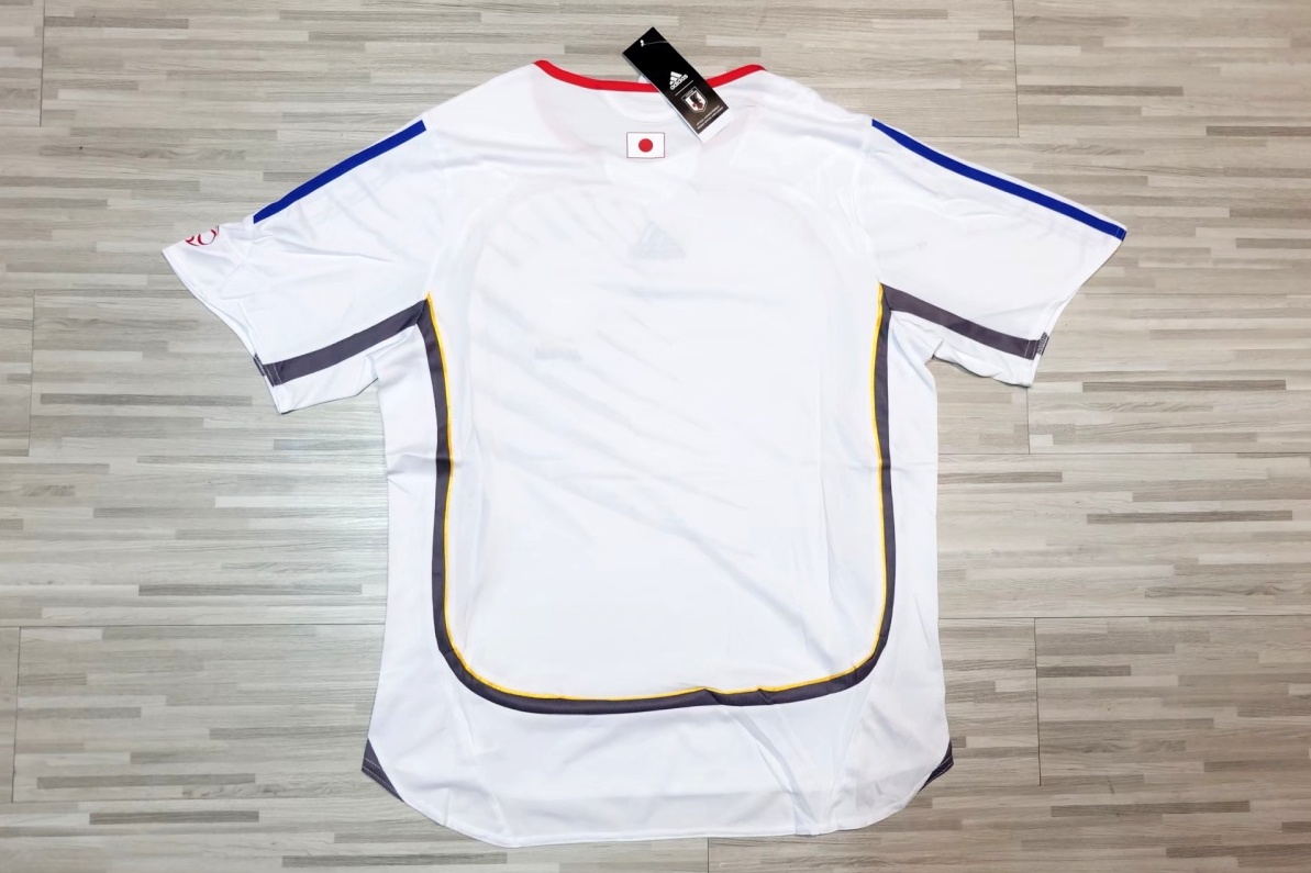 Japan 2006 Away Vintage Jersey เสื้อทีมชาติญี่ปุ่น เสื้อบอลทีมชาติญี่ปุ่น เสื้อญี่ปุ่นย้อนยุค