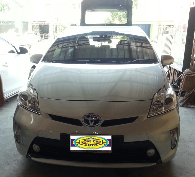 พรมไวนิลปูพื้นรถยนต์ Toyota Prius สีดำขอบดำ