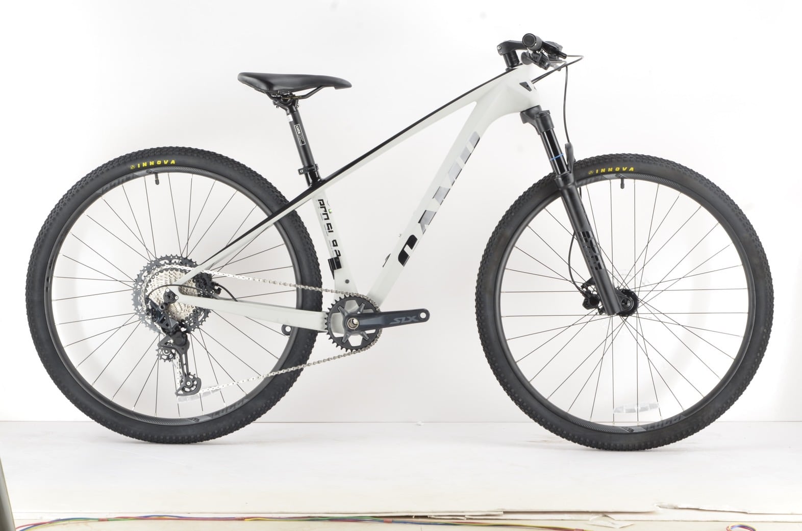 จักรยานเสือภูเขา Camp Pro SL 9.2 ปี 2022 – เฟรมคาร์บอน ชุดเกียร์ Shimano SLX 12 Speed | โช้คอัพลม | ล้อ 29 นิ้ว