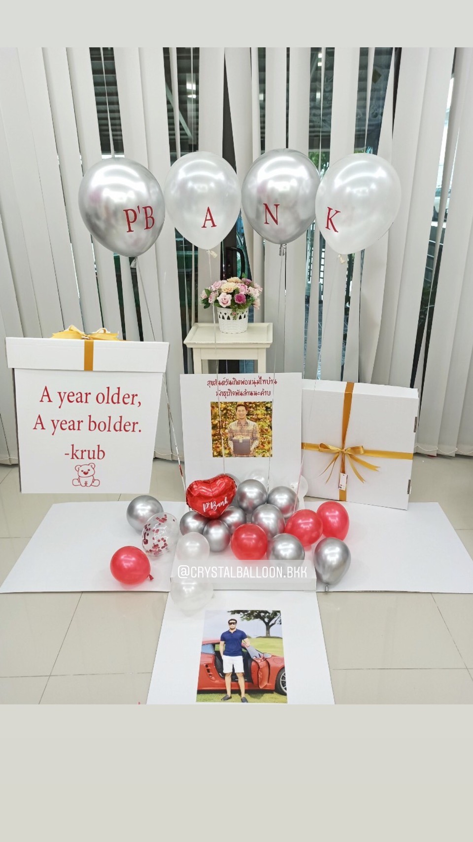 Surprise Box กล่องเซอร์ไพรส์วันเกิด โทนสี เงิน พร้อมตกแต่ง ช่อลูกโป่ง 1 ช่อ,สามารถใส่รูปได้ 2 ใบ