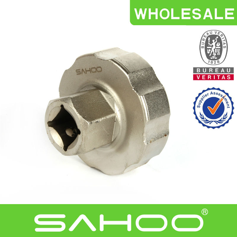 ตัวถอดกะโหลก SAHOO brand Made in Taiwan Bicycle repair tools The case perlin B.B. sleeve 23839