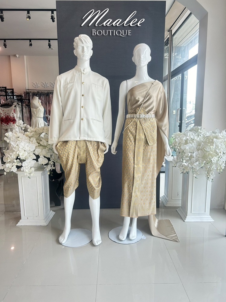 เช่า ชุดไทย ชุดเพื่อนเจ้าสาว ชุดไทยผ้าถุงสีเทาชาทอง สไบสีทองน้ำตาล