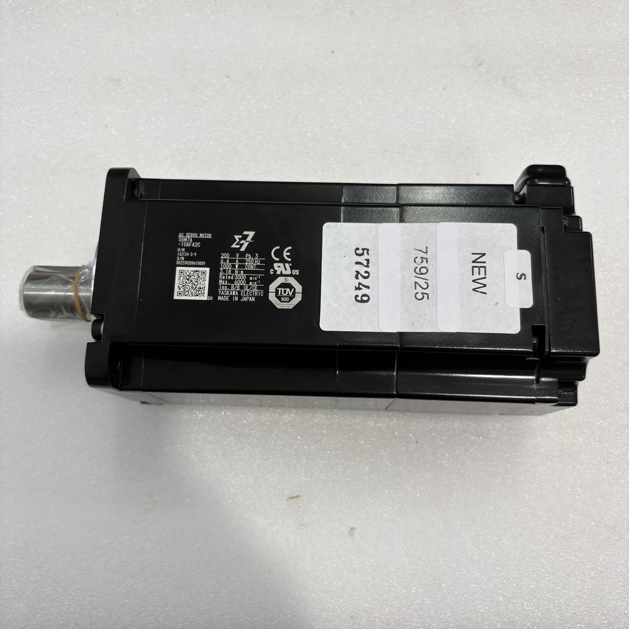 SGM7A-10AFA2C SERVO MOTOR " YASKAWA "