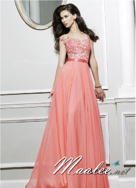 พร้อมเช่า ชุดราตรียาว แขนกุด เนื้อลูกไม้ ซีทรู แนวเซ็กซี่ กระโปรงชีฟอง สีโอโรส